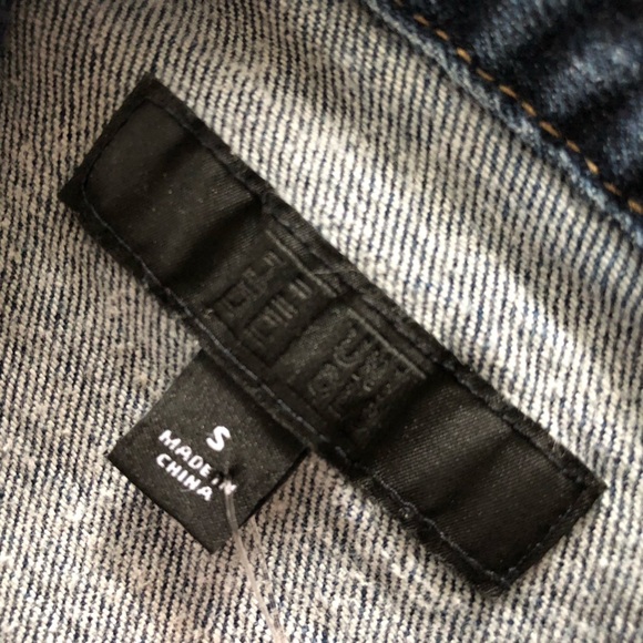 Uniqlo Classic Blue Jean Jacket Size S - Picture 9 of 12